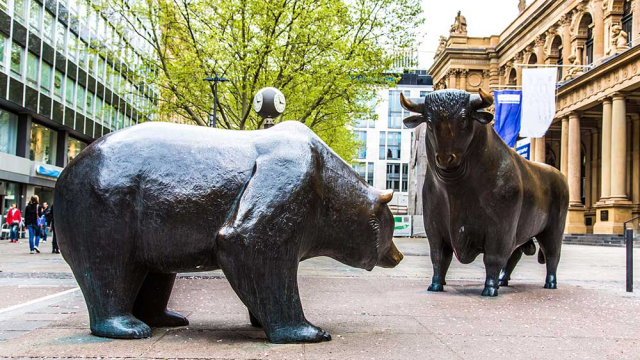 GraycellAdvisors.com ~ Bull and Bear at the Frankfurt Stock Exchange